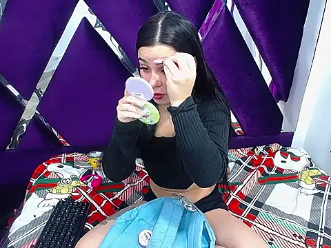 Katherine Squirt  online show from 22, 4, 2026