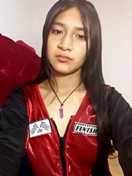 Snapshot of KarolaMendez chatting on 23, 4, 2026 KarolaMendez online show from 23, 4, 2026