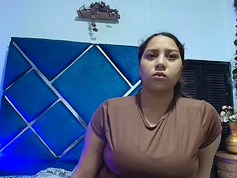 Snapshot of AnaisNuaghty chatting on 17, 3, 2026 AnaisNuaghty online show from 17, 3, 2026