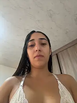 Snapshot of isabellaHill2 chatting on 5, 6, 2026 isabellaHill2 online show from 5, 6, 2026