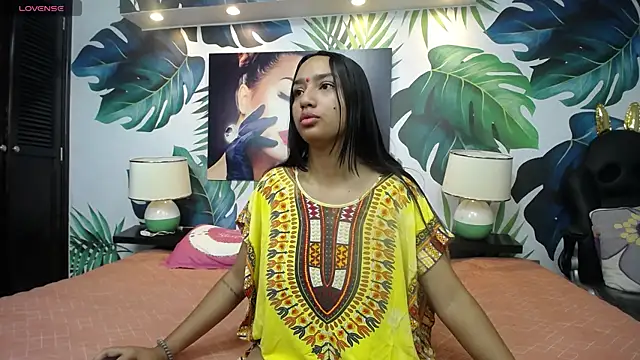 Snapshot of shakti_moumita chatting on 17, 4, 2026 shakti moumita online show from 17, 4, 2026