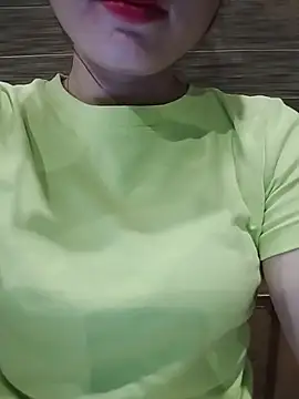 Snapshot of candy_flo chatting on 15, 5, 2026 candy flo online show from 15, 5, 2026