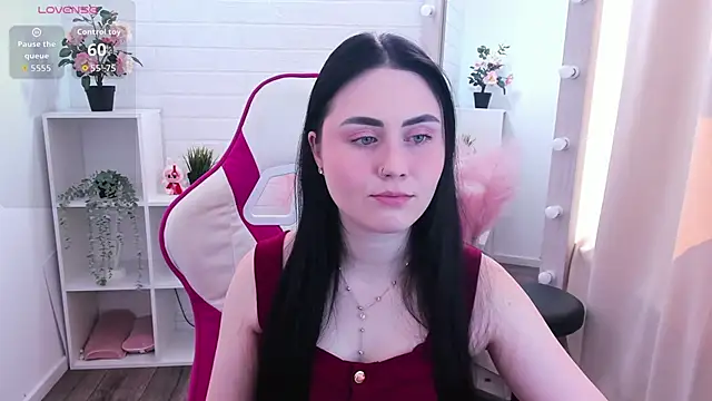 NoraLumi online show from 23, 4, 2026