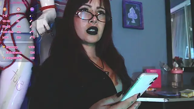 Snapshot of Regina_Iris chatting on 10, 7, 2026 Regina Iris online show from 10, 7, 2026