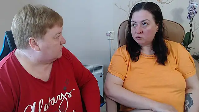 Snapshot of Lindy-Jeanie chatting on 7, 5, 2026 Lindy-Jeanie online show from 7, 5, 2026