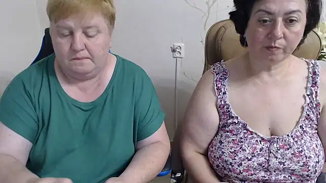 Snapshot of Lindy-Jeanie chatting on 9, 7, 2026 Lindy-Jeanie online show from 9, 7, 2026