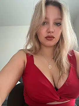 Snapshot of bettyloveu chatting on 5, 6, 2026 bettyloveu online show from 5, 6, 2026