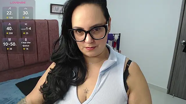 Veroniicabbw  online show from 14, 4, 2026