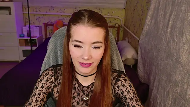 Snapshot of Lunavira chatting on 13, 4, 2026 Lunavira online show from 13, 4, 2026
