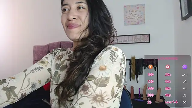 Snapshot of violeta_scott chatting on 24, 7, 2026 violeta scott online show from 24, 7, 2026