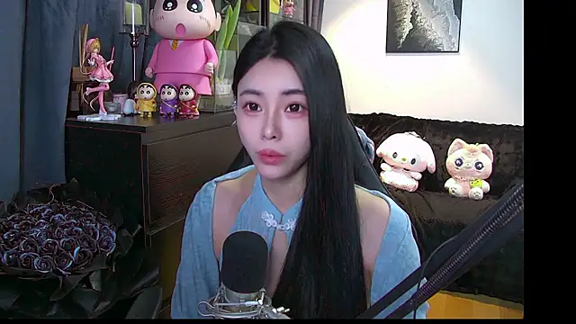 Snapshot of XiaoYuBao- chatting on 18, 3, 2026 XiaoYuBao- online show from 18, 3, 2026