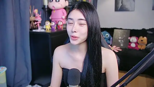 Snapshot of XiaoYuBao- chatting on 6, 4, 2026 XiaoYuBao- online show from 6, 4, 2026