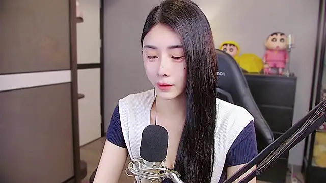 Snapshot of XiaoYuBao- chatting on 19, 4, 2026 XiaoYuBao- online show from 19, 4, 2026
