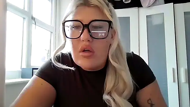 Lexi Laura online show from 20, 3, 2026