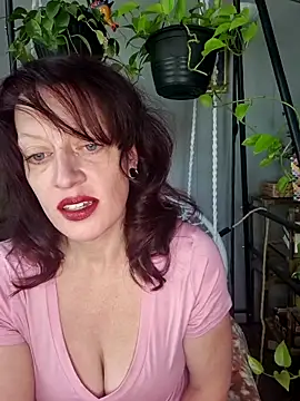 Snapshot of PurpleBunnyxo chatting on 3, 5, 2026 PurpleBunnyxo online show from 3, 5, 2026