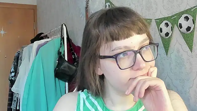 RileyNymph online show from 30, 6, 2026