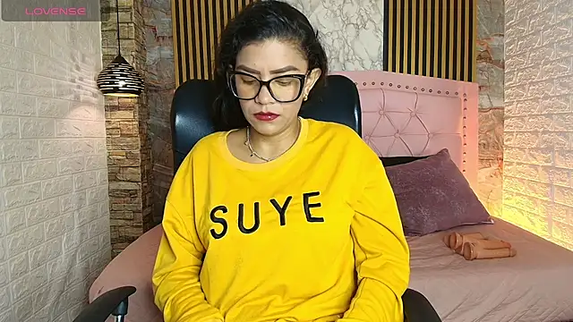 AishaCambell  online show from 22, 4, 2026