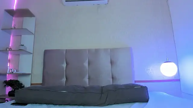 Cheys Mast online show from 5, 4, 2026