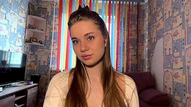 Snapshot of Miss_Blessnyth chatting on 14, 5, 2026 Miss Blessnyth online show from 14, 5, 2026