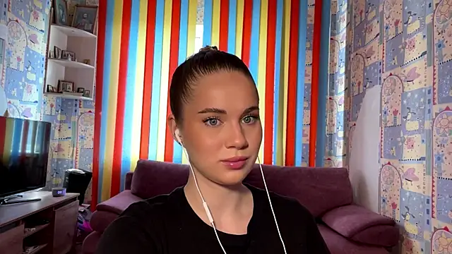 Snapshot of Miss_Blessnyth chatting on 16, 6, 2026 Miss Blessnyth online show from 16, 6, 2026