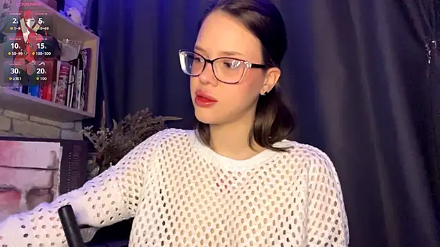 SarahHunnye online show from 28, 3, 2026