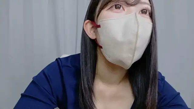 Sakura sweety  online show from 2, 4, 2026