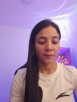 Snapshot of miaeyex chatting on 26, 5, 2026 miaeyex online show from 26, 5, 2026