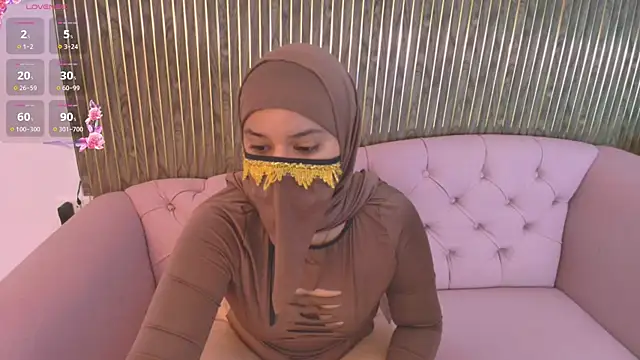 Aminaa Kaarim online show from 22, 4, 2026