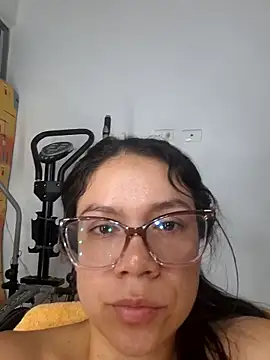 Aila Phone online show from 12, 4, 2026