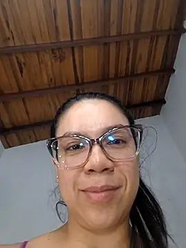 Aila Phone online show from 29, 4, 2026