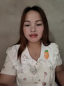 Snapshot of Mina_xYx chatting on 2, 8, 2026 Mina xYx online show from 2, 8, 2026