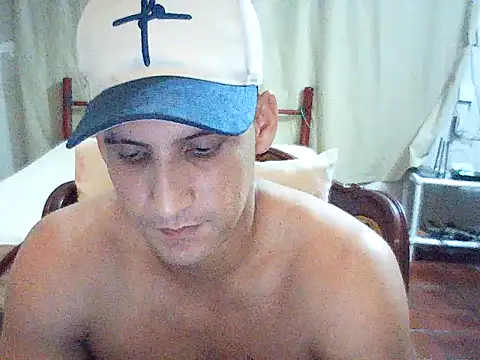 Snapshot of vortexX2565 chatting on 8, 6, 2026 vortexX2565 online show from 8, 6, 2026