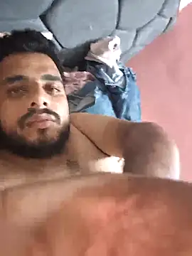 Snapshot of shubham19988 chatting on 12, 5, 2026 shubham19988 online show from 12, 5, 2026