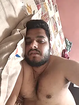 Snapshot of shubham19988 chatting on 13, 5, 2026 shubham19988 online show from 13, 5, 2026