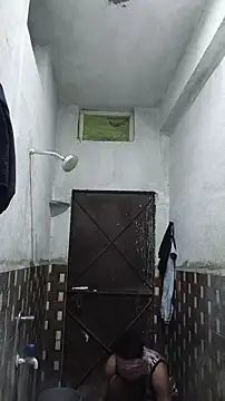 Snapshot of xyz_2giT chatting on 21, 3, 2026 xyz 2giT online show from 21, 3, 2026