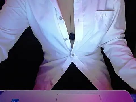Snapshot of Enmy_24 chatting on 17, 5, 2026 Enmy 24 online show from 17, 5, 2026