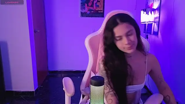 Snapshot of Oliviasims chatting on 22, 3, 2026 Oliviasims online show from 22, 3, 2026