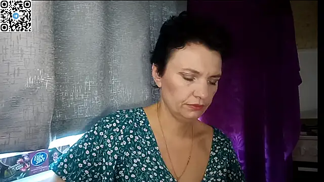 Snapshot of HotMamaQueen234 chatting on 25, 6, 2026 HotMamaQueen234 online show from 25, 6, 2026