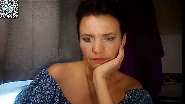 Snapshot of HotMamaQueen234 chatting on 1, 7, 2026 HotMamaQueen234 online show from 1, 7, 2026