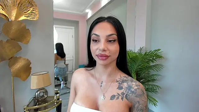 Snapshot of MissSiennaa chatting on 31, 5, 2026 MissSiennaa online show from 31, 5, 2026