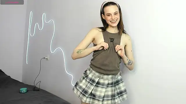 Lili pixxie  online show from 30, 4, 2026