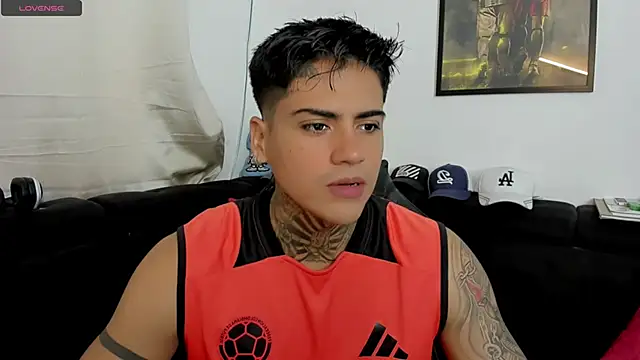 sweetlatinoboy online show from 17, 3, 2026