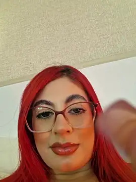 Scarlet Evanss  online show from 24, 4, 2026