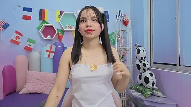 Snapshot of Isaa_Skinny chatting on 23, 6, 2026 Isaa Skinny online show from 23, 6, 2026