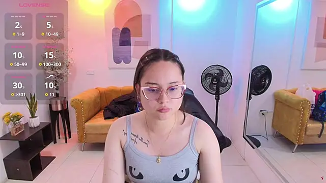 Snapshot of Shady_bug chatting on 25, 7, 2026 Shady bug online show from 25, 7, 2026