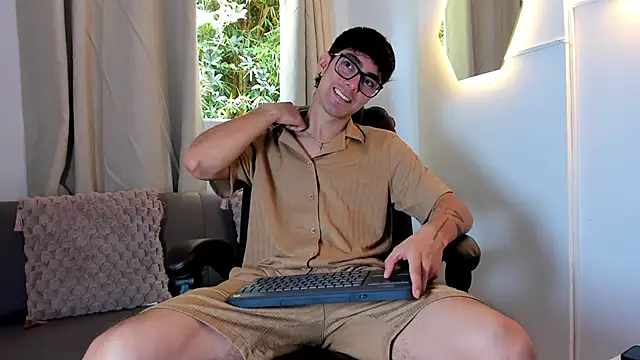 etham wolf1 online show from 2, 6, 2026