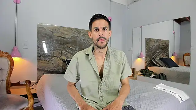 Snapshot of Leo_Vesper chatting on 5, 4, 2026 Leo Vesper online show from 5, 4, 2026