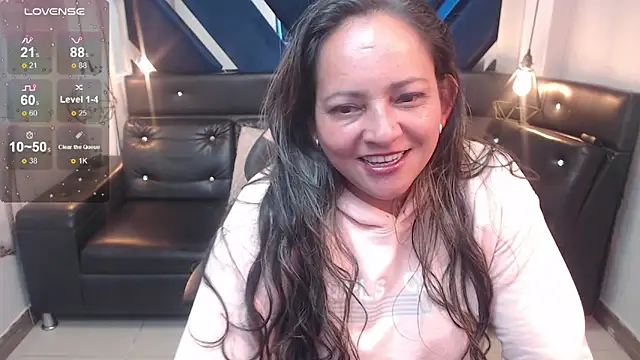Rhachelevans online show from 8, 5, 2026