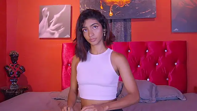 Hottie Veronica online show from 16, 4, 2026