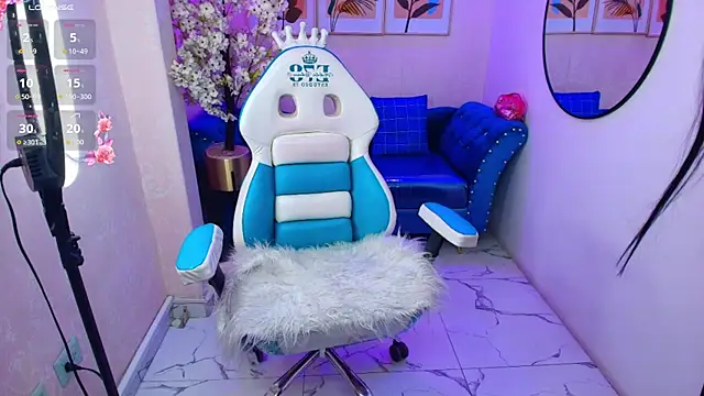 Kitty  meow online show from 19, 4, 2026